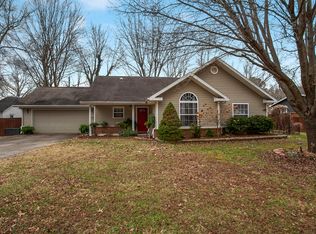211 W Wilson St, Fayetteville, AR 72701