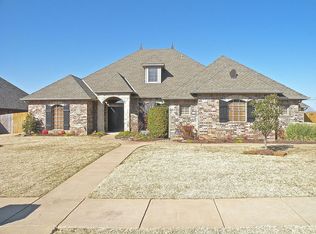 1125 River Chase Dr, Edmond, OK 73025