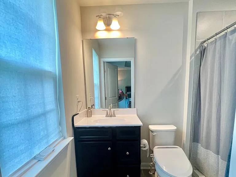 105 Caswell Dr — Photo 17