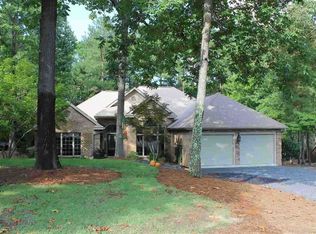 3 Holly Ln, Pinehurst, NC 28374
