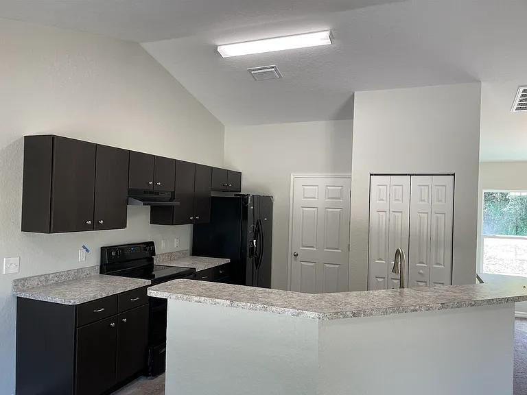 2177 SW 153rd Loop — Photo 4
