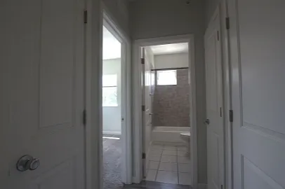 Hamilton Heights Apartments - 201 — Photo 1