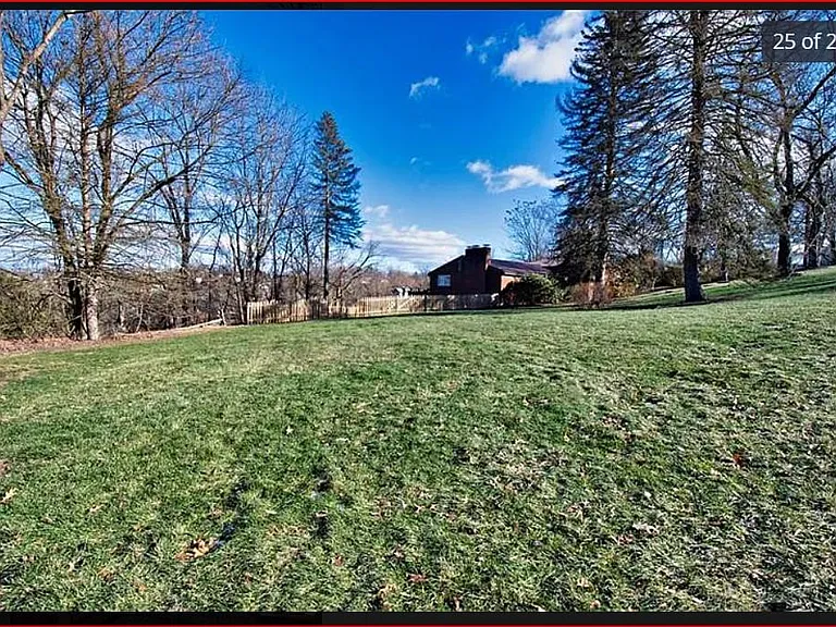 251 Franklin Dr — Photo 22