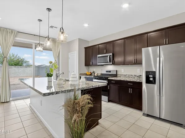 19090 N SILVER DOG Way, Maricopa, AZ 85138