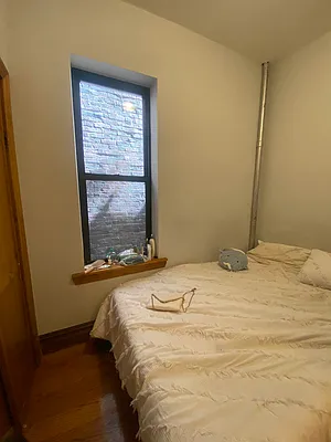 Rented by Aimee Grodanz, LREB | media 12