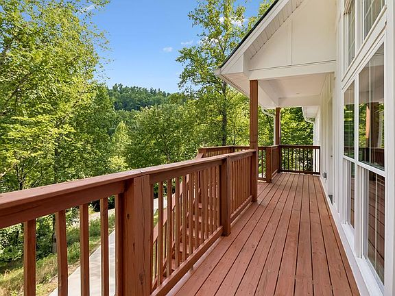 4th image of 670 Harbor Dr Lot 17