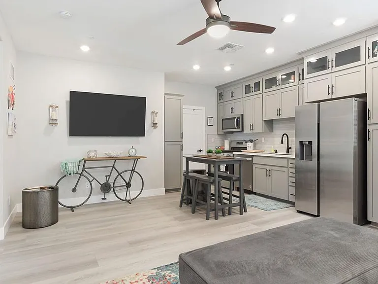 Ranch View Dr — Photo 10