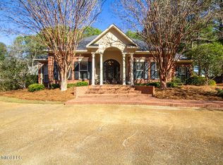 111 Shadia Dr, Clinton, MS 39056