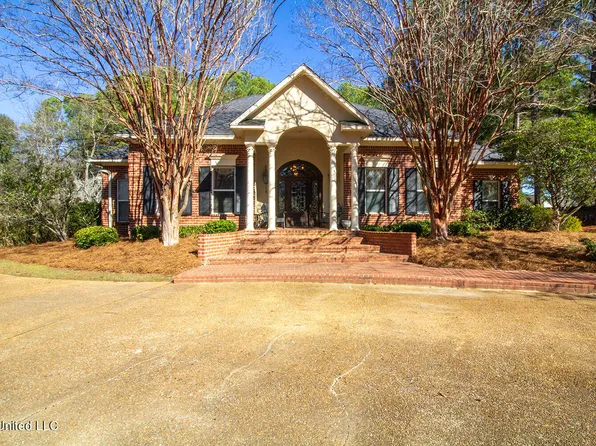 111 Shadia Dr, Clinton, MS 39056