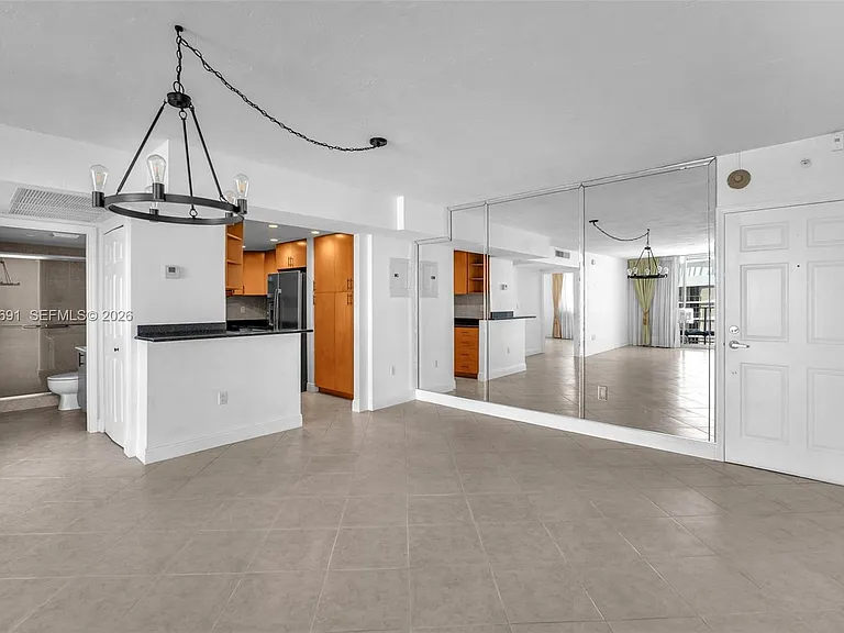 10350 W Bay Harbor Dr #8F — Photo 8