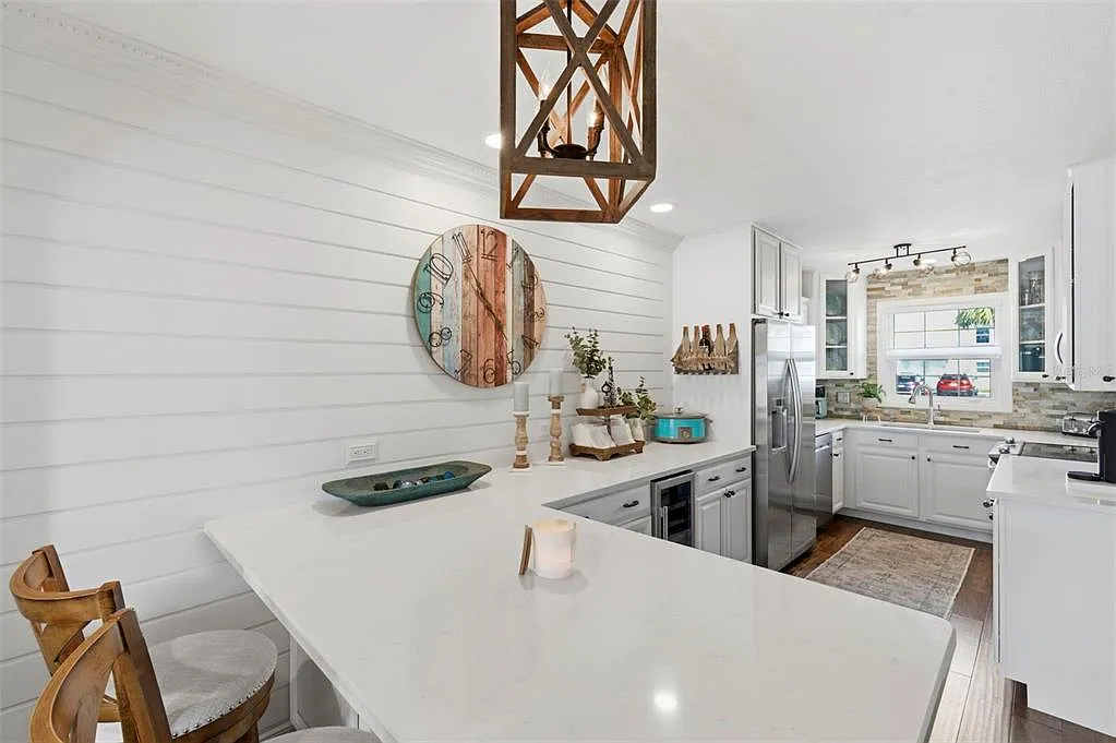 2 bed, 2.5 bath, 1053 sqft, $4,250 — Photo 4