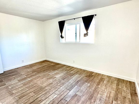 4th image of 1308-1310 Leafwood Dr #6