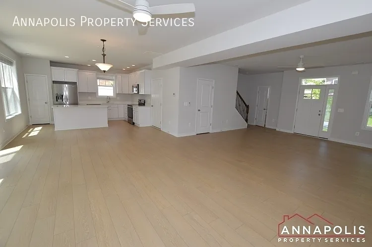 503 Highland Dr — Photo 5
