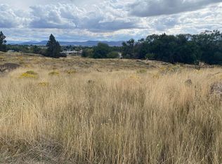 Nka Carlson Dr, Klamath Falls, OR 97603