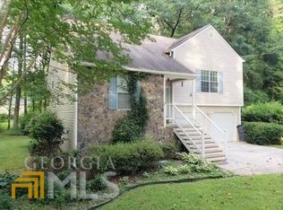 115 Running Bear Trl, Fayetteville, GA