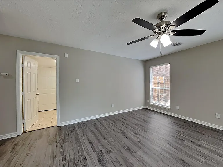 1211 Atlanta Dr — Photo 7