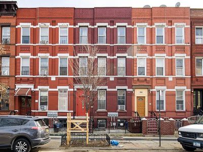 784 Halsey St, Brooklyn, NY, 11233