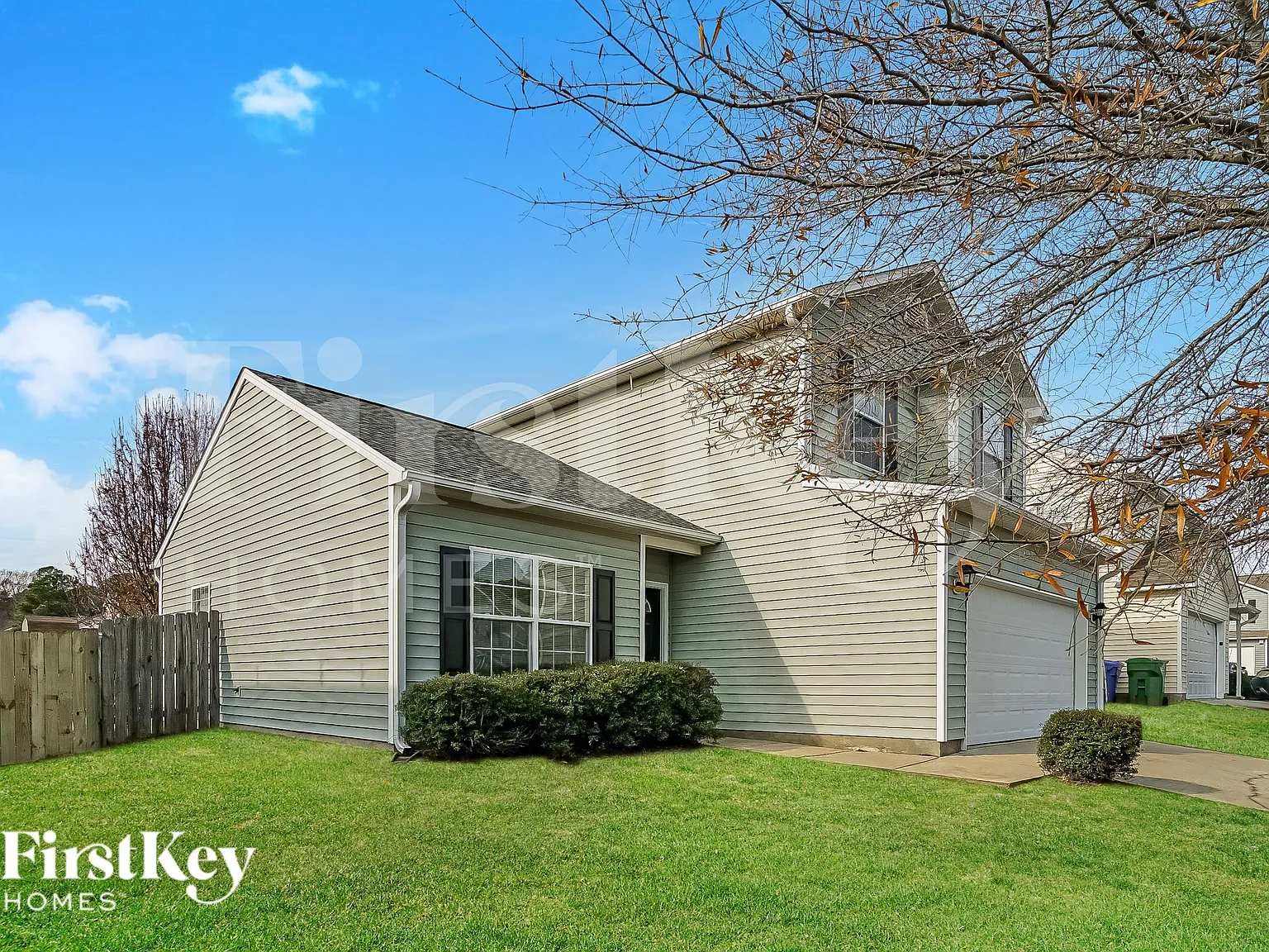 3 bed, 2.5 bath, 1560 sqft, $1,890 — Photo 3