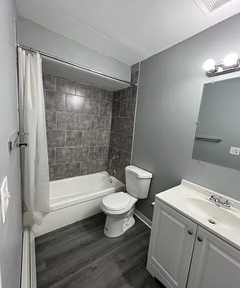 401 Smith St #B13 — Photo 6
