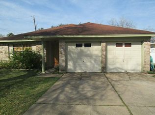 1838 Wren Dr, League City, TX 77573