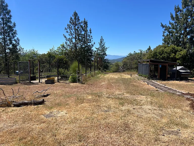 4312 Beagle Rd — Photo 19