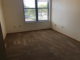 Winnipeg Apartments — Photo 9