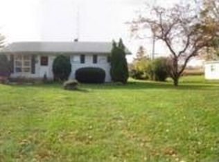 102 S Elba Rd, Lapeer, MI 48446