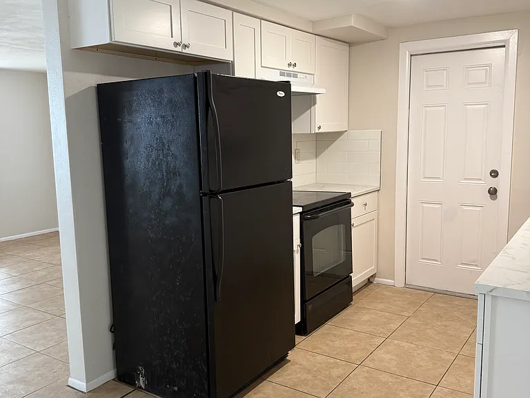 3511 Odom Dr — Photo 7