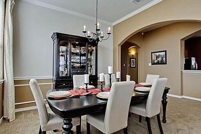 3rd image of 725 Sweet Peach Dr