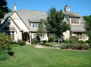 848 S Bristol Ln, Arlington Heights, IL