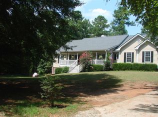 283 River Lake Dr, Eatonton, GA 31024