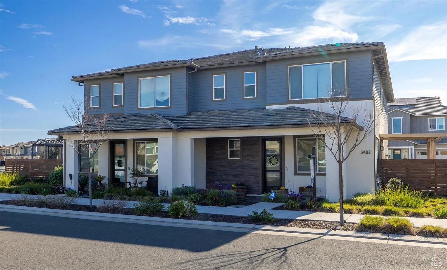 2482 Cinnabar Drive photo 1
