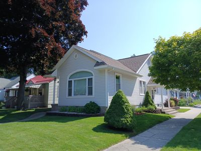 402 N Park St, Ludington, MI, 49431