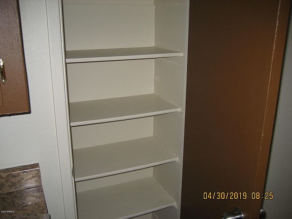 5th image of 627 E Knoll St APT 4