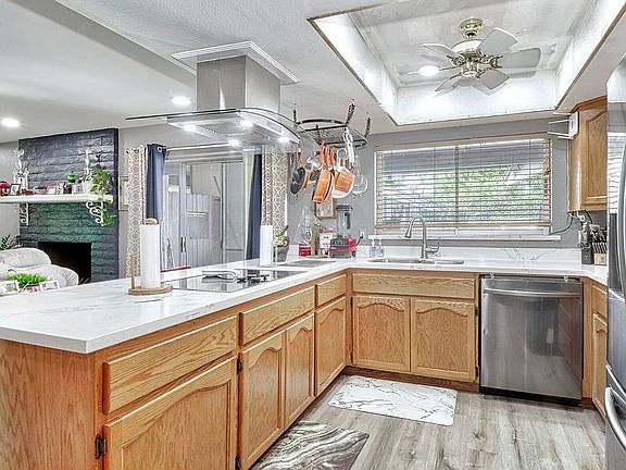 4th image of 4544 W Gumina Ave