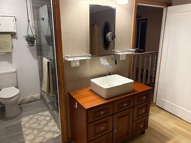 1252 Basswood Ave #1 — Photo 30