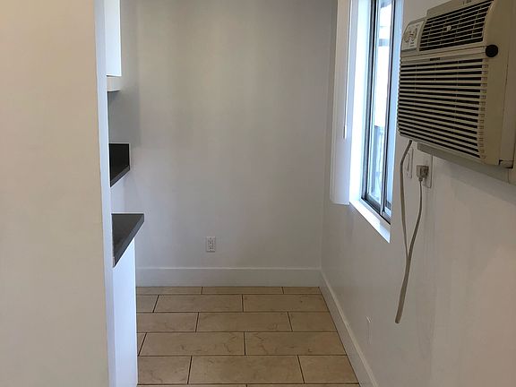4th image of 1211 N June St APT 4