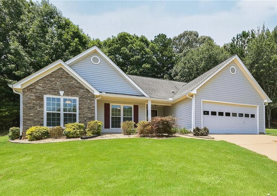 1st image of 317 Hemington Way