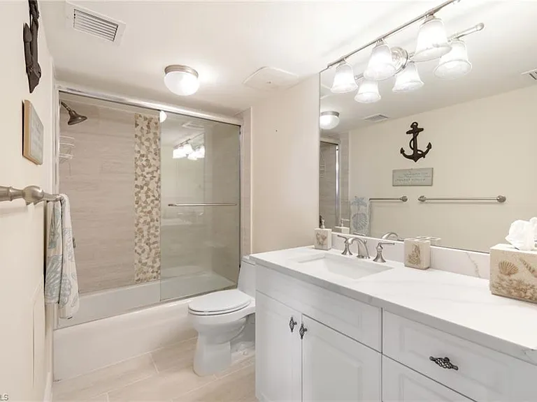 3443 Gulf Shore Blvd N #309 — Photo 18