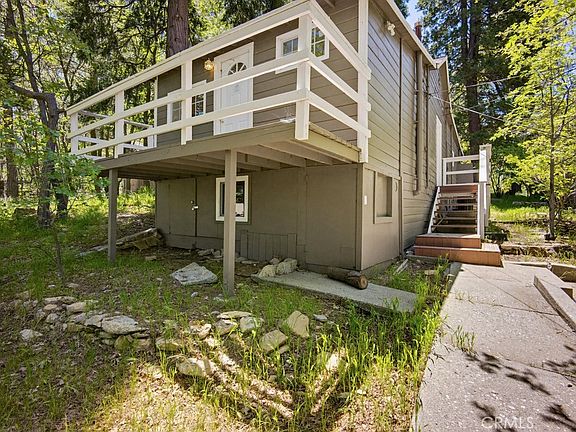 3rd image of 22951 Redwood Way