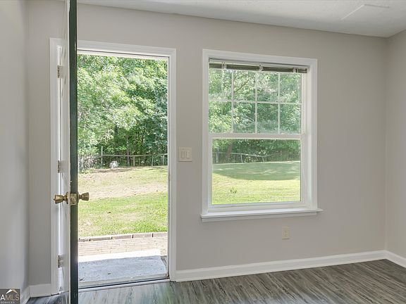 4th image of 265 Shady Marsh Trl #B