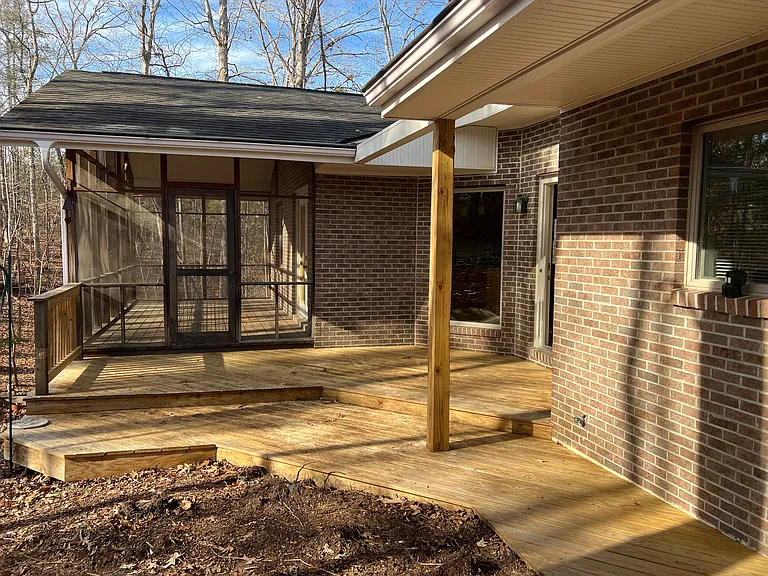 303 Lake Pointe Dr — Photo 10