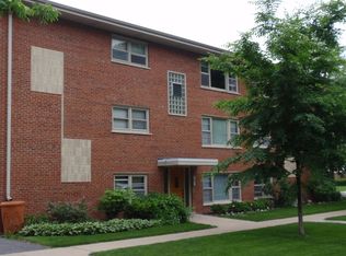428 Washington Blvd, Oak Park, IL 60302