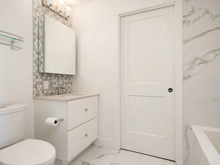 4477 Hastings St #509 — Photo 13