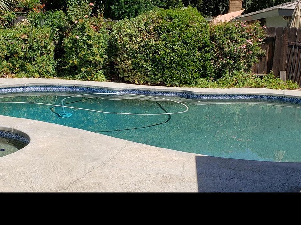 2nd image of 309 Egret Ct