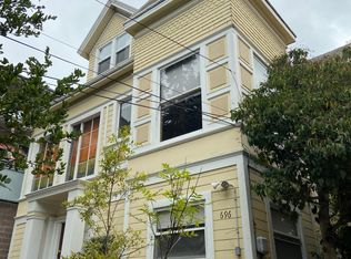 696 Mariposa Ave, Oakland, CA 94610