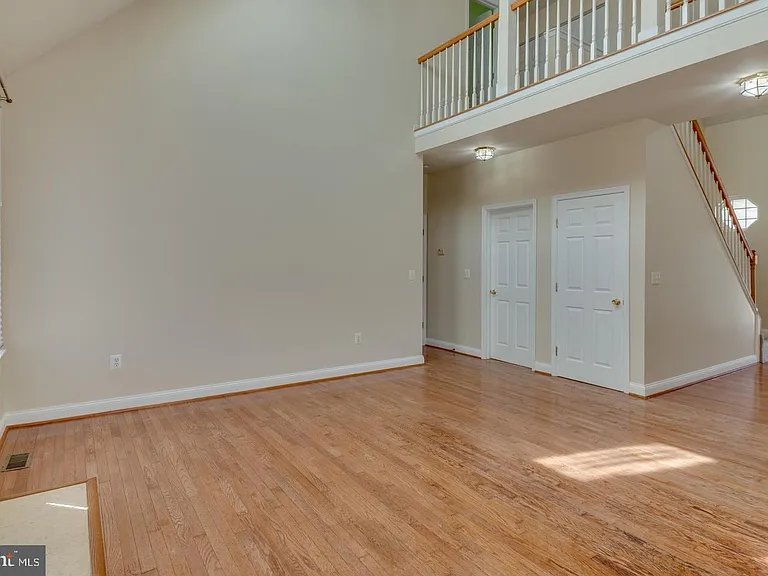 45921 Altman Ct — Photo 2