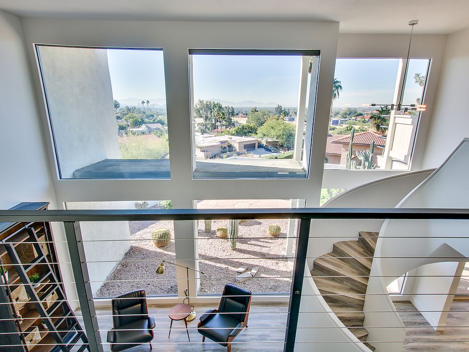 1st image of 2024 E Vista Ave