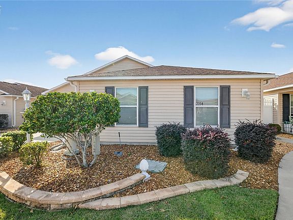 2nd image of 2238 Southwood Dr