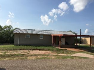 1005 Varnadore Ave, Robert Lee, TX 76945